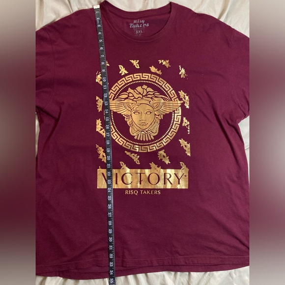 Men’s RISQ TAKERS Graphic T-Shirt, Size 3XL, VICTORY, Maroon & Gold colors - Picture 3 of 5